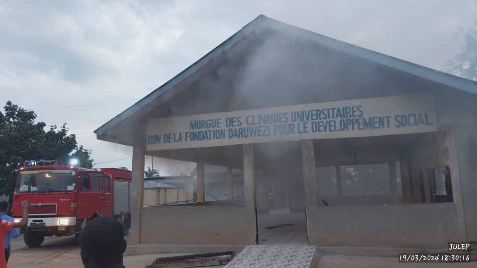 Kisangani : le bâtiment administratif de la morgue des Cliniques Universitaires brûlé en partie