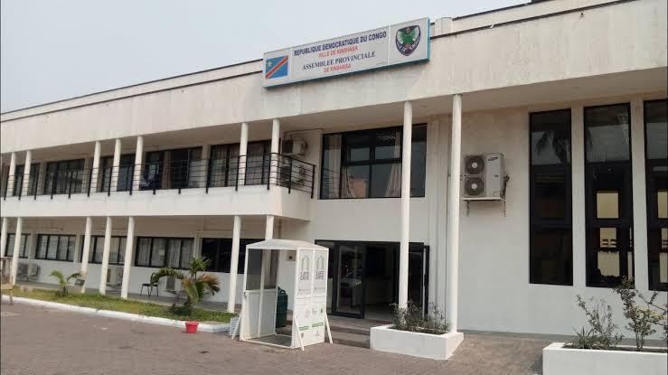 L’Assemblée provinciale de Kinshasa poursuit l’examen de son règlement intérieur : 108 articles sur 260 adoptés
