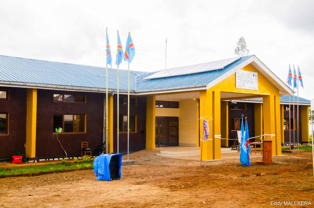 PDL-145 T : Mme Linda Kangamina salue le début de la remise des infrastructures au Sud-Kivu